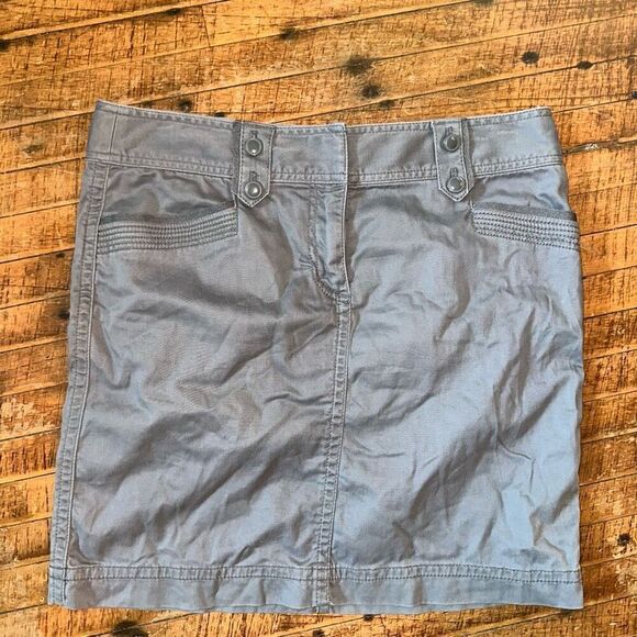 Loft gray size 4 Y2K cargo relaxed straight skirt - Picture 1 of 3